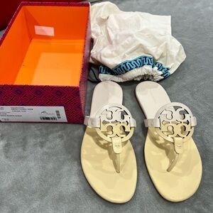 MILLER TORY BURCH SANDALS SIZE 9.5 fits like 9